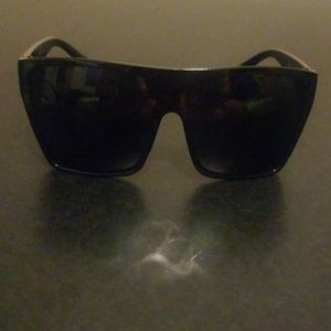 Large square oversized sunglasses